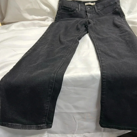 Levi Strauss 314 SHAPING STRAIGHT WOMEN'S JEANS. Size 29  Black NWOT - Picture 8 of 8